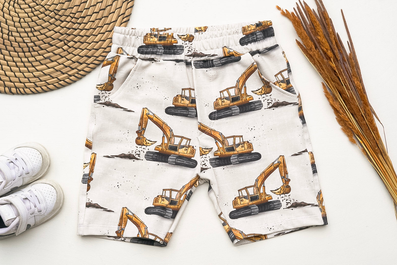 Baggyshorts Kids in Wunschgrösse und Farbe