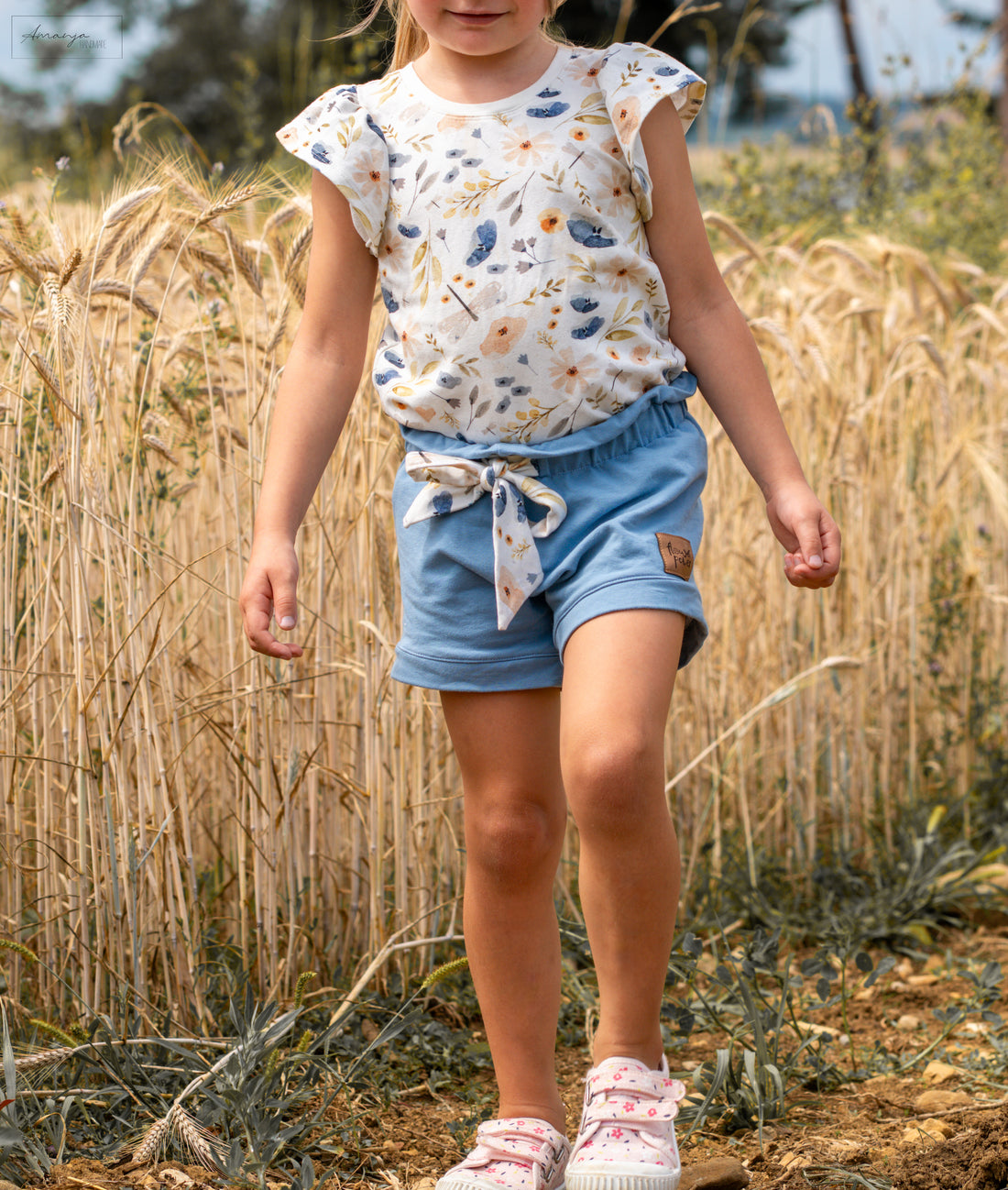 zauberhaftes Sommershirt mit Sommershorts in Wunschgrösse und Farbe