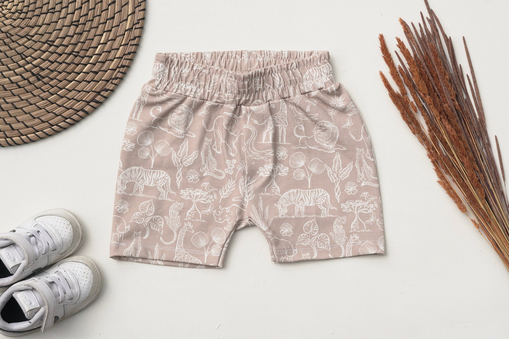 Baggyshorts in Wunschgrösse und Farbe